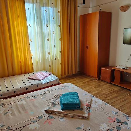Отель Vila Olimpica Костинешти Экстерьер фото